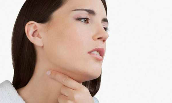 Как быть и чем лечить когда горло першит и кашель